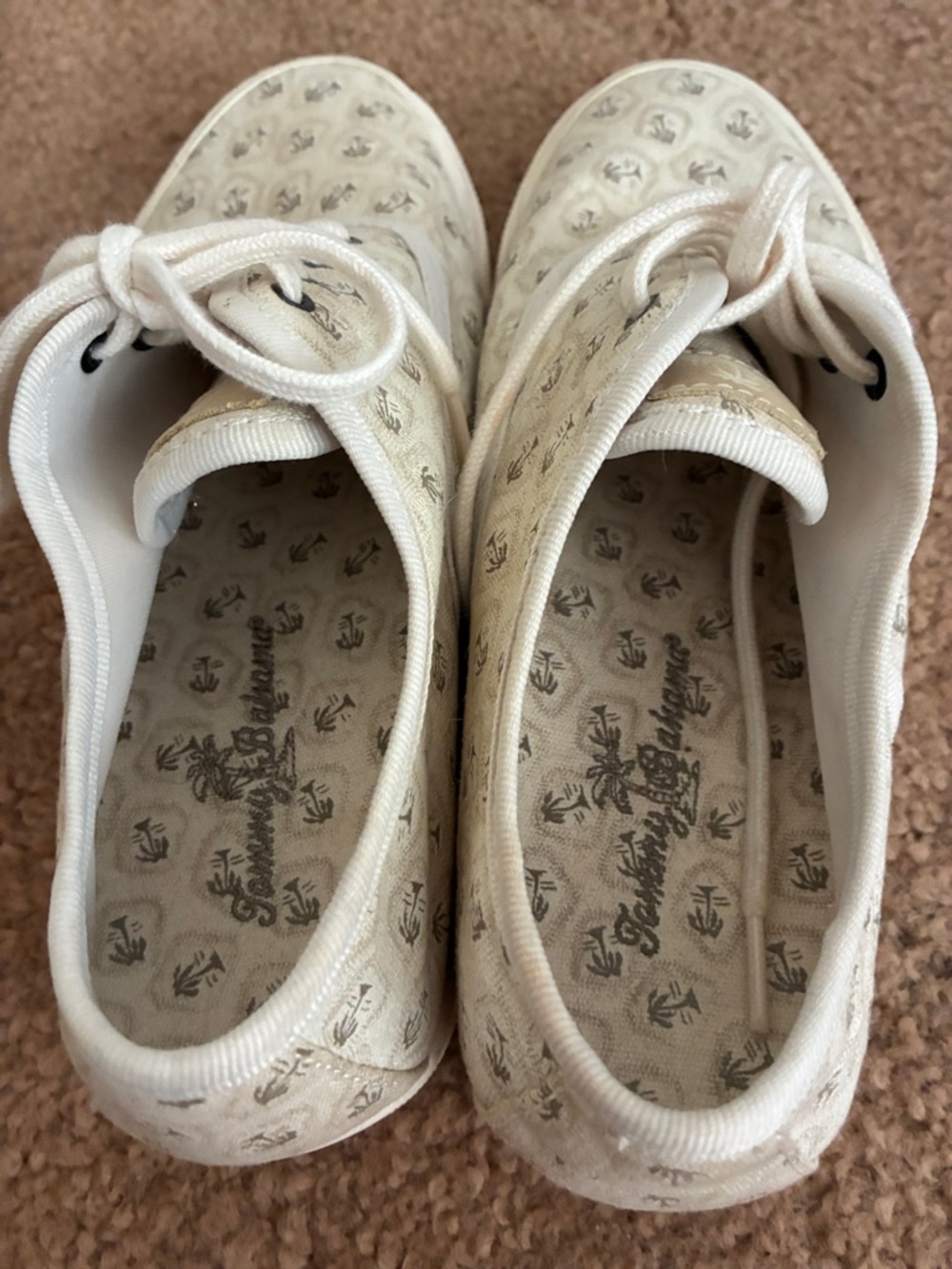 Tommy Bahama women’s Cream  and green Canvas Sneakers with Palm Motif - Picture 6 of 10